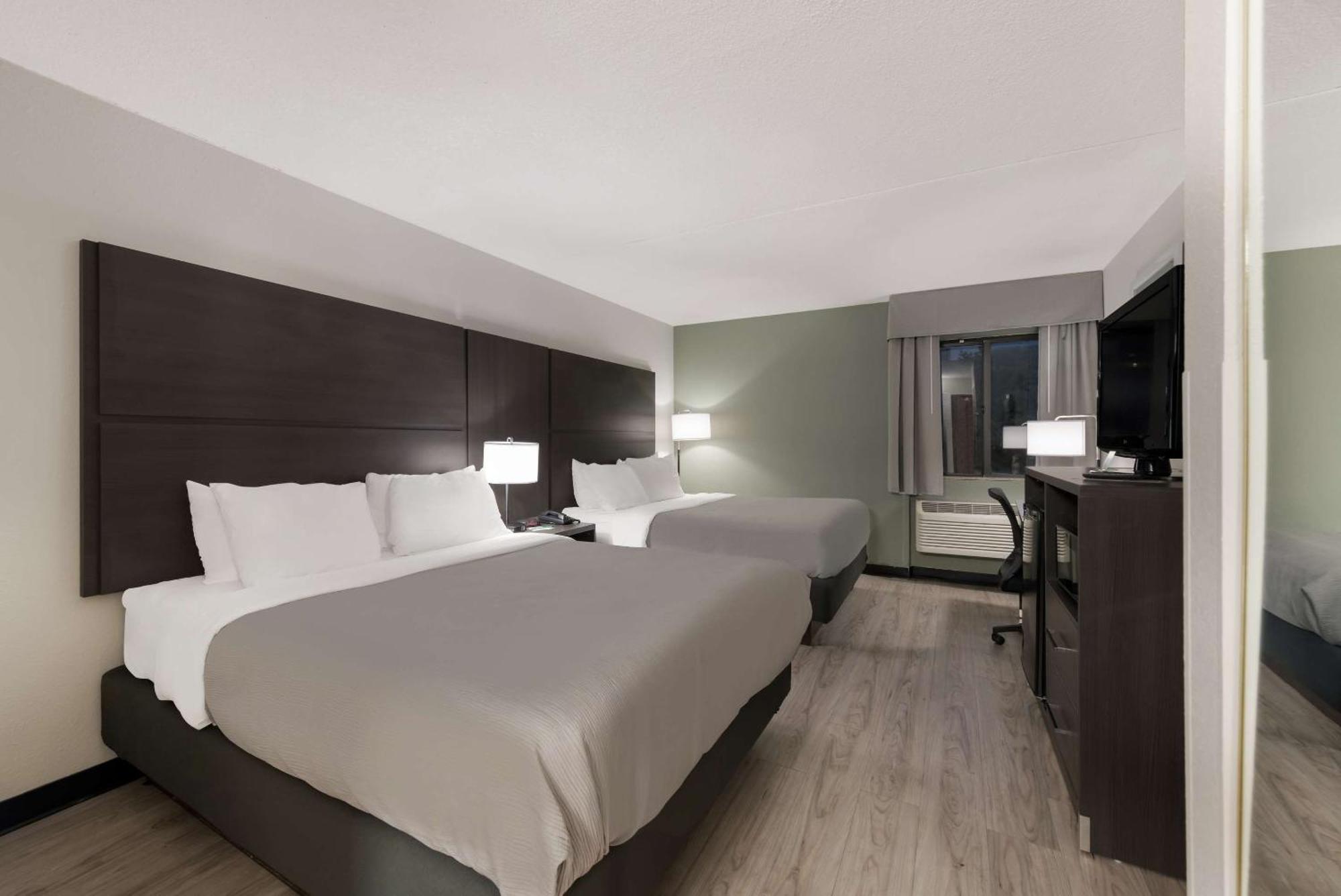 Quality Inn Merriam Kansas City Екстер'єр фото